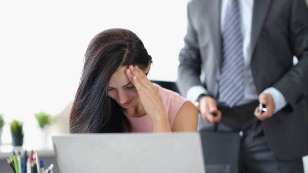 Assédio no ambiente de trabalho